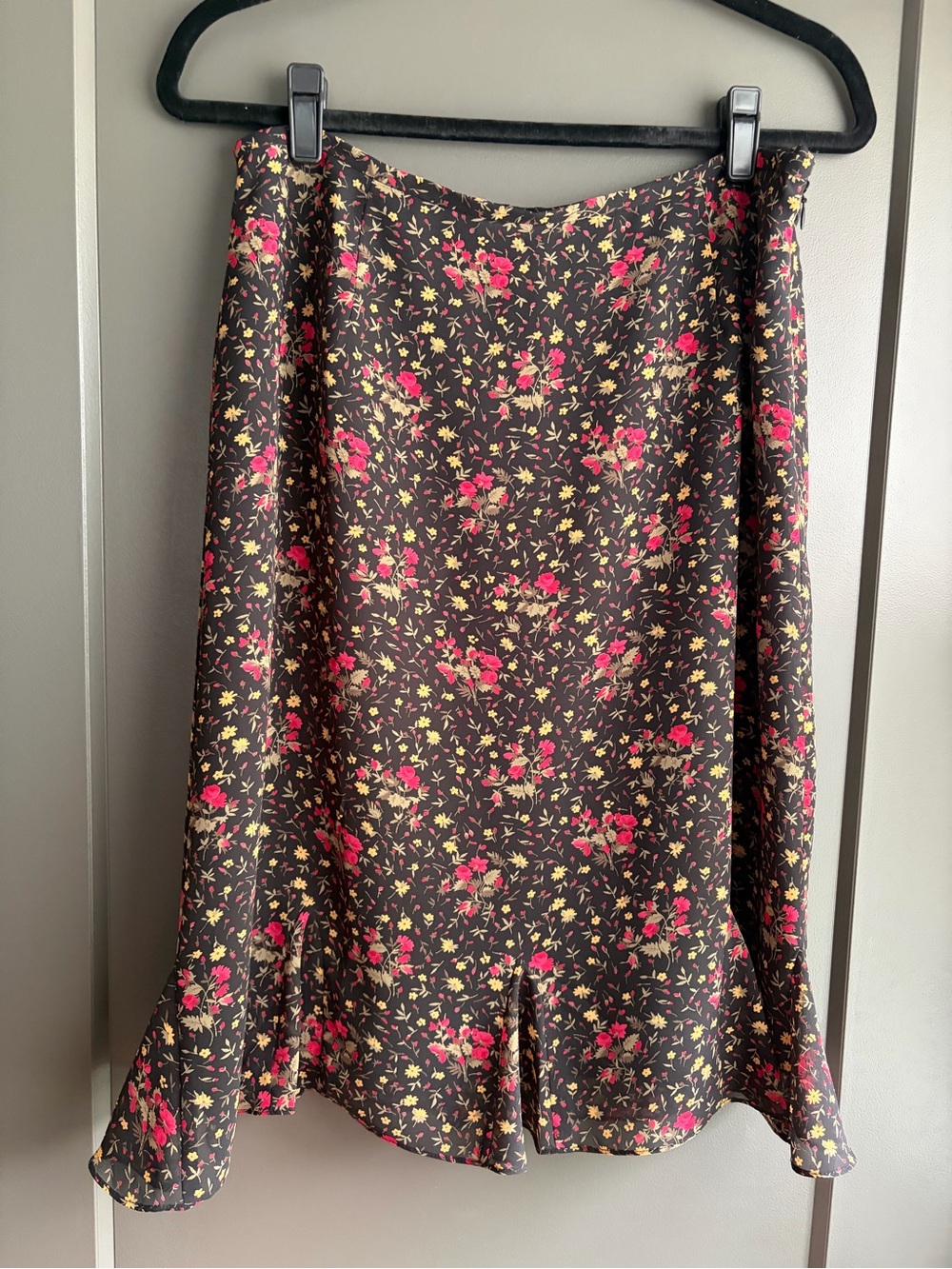 Y2K Floral A-Line Midi Skirt - Black with Red & Yellow Flowers